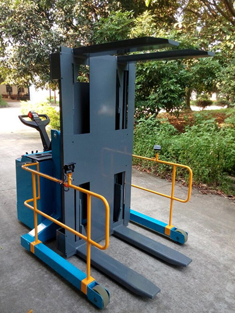 WPR10 electric pallet inverter